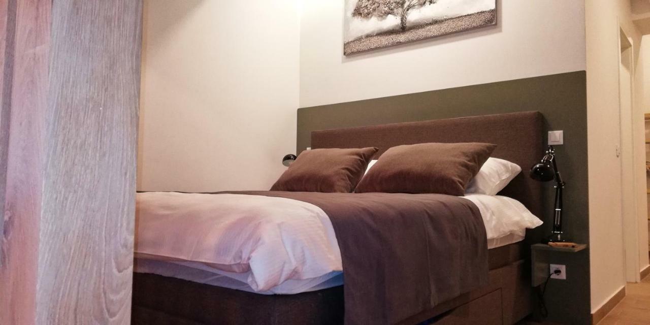 H4U Smart Deluxe Apartment ซาเกร็บ ภายนอก รูปภาพ